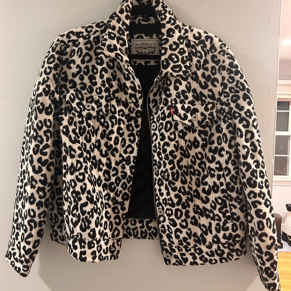 Levi’s Insulated “Denim” Jacket Leopard - Picture 1 of 4
